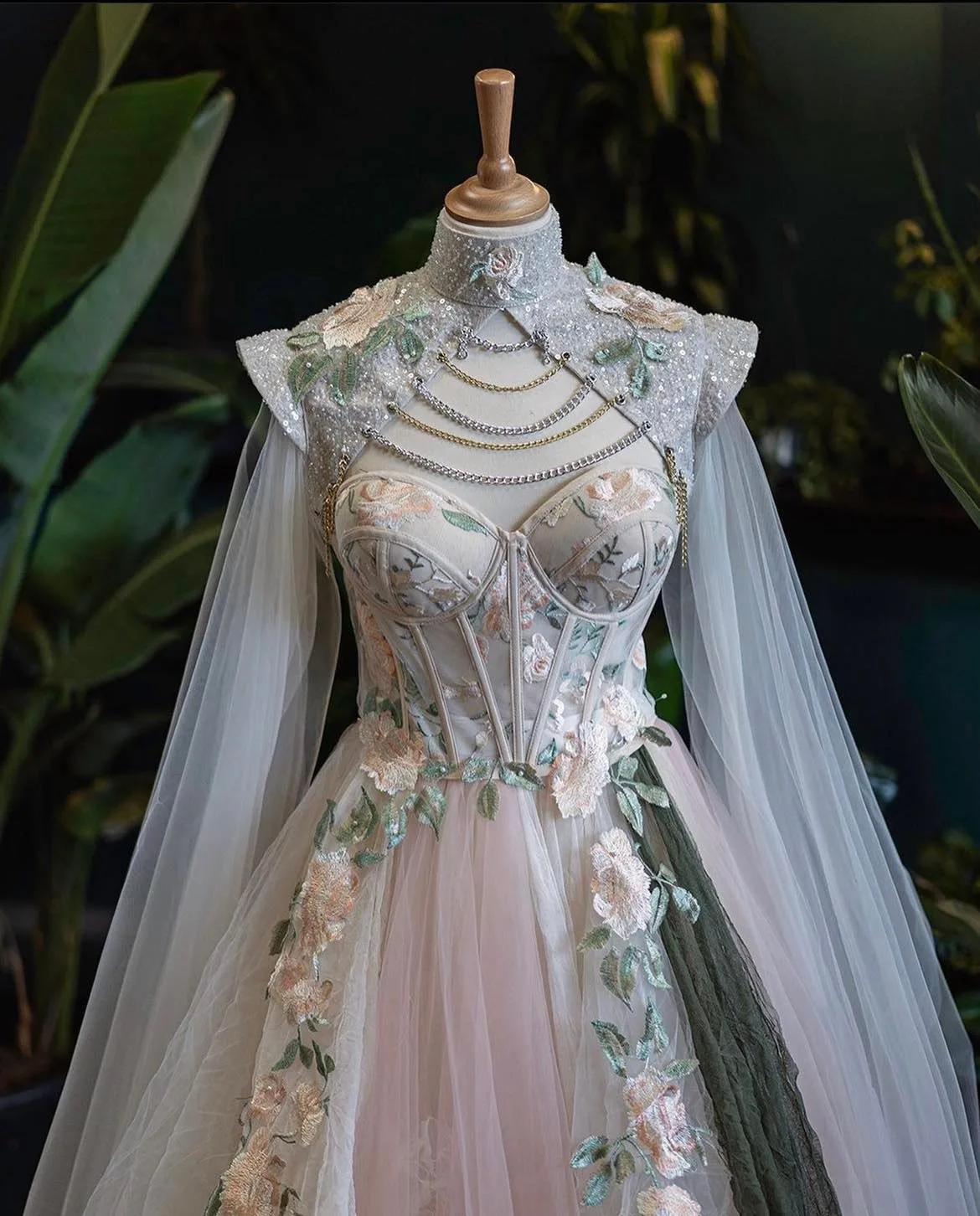 rose design wedding dress Discover 84 Wedding Dresses with Roses & Flowers and wedding dresses ideas