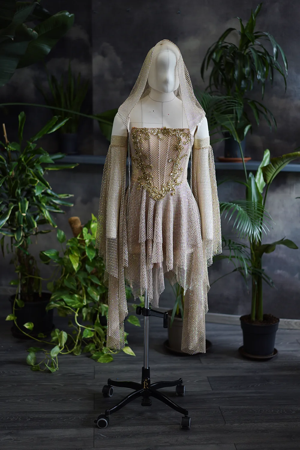 Golden Glaze Chotronette dress - Made to measure unique bridal design