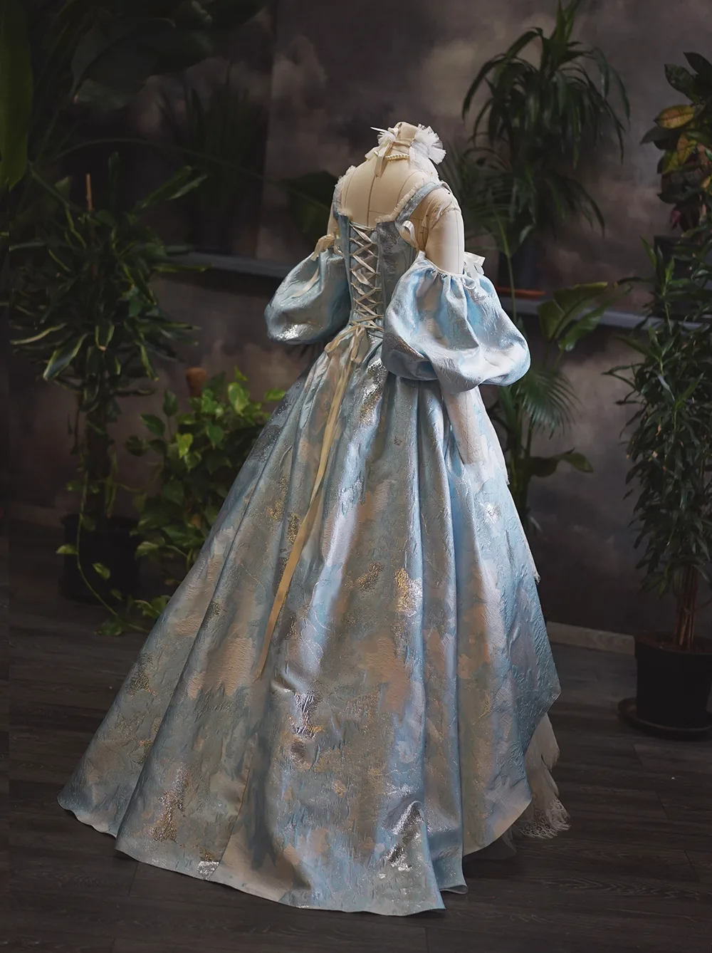Château Chantilly Chotronette dress - Made to measure unique bridal design